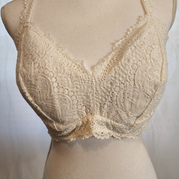 Auden Women's Razorback Bralette - Picture 3 of 14